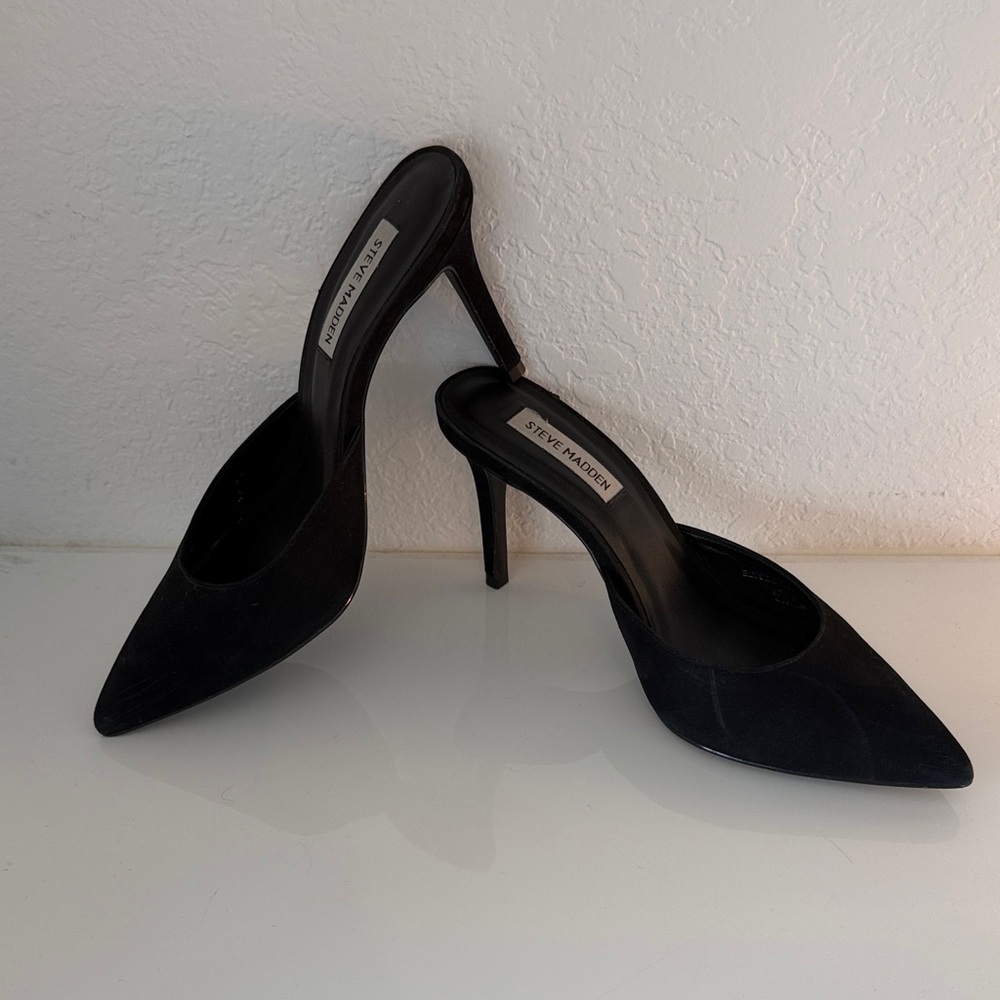 Steve Madden Black Pointed Toe Stiletto Mules